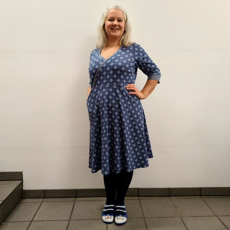 Plus Size Kjole Bika Blue Flower Blå  44