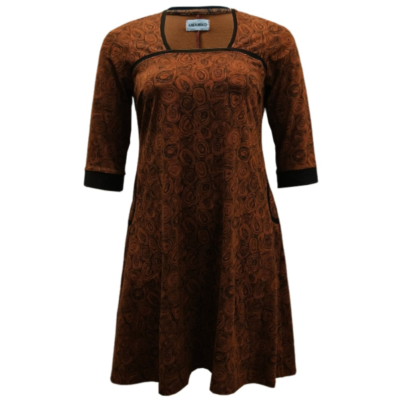 Plus Size Kjole Tokyo Chocolate Doodles Brun  44