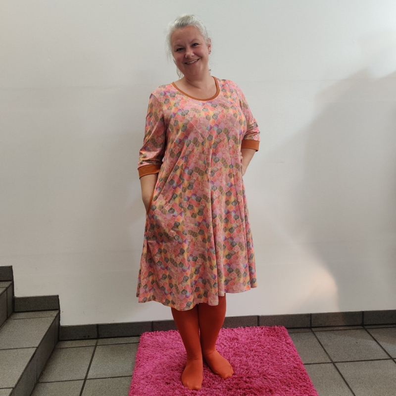 Løs Plus Size Kjole Ojo Tivoli Pink  50