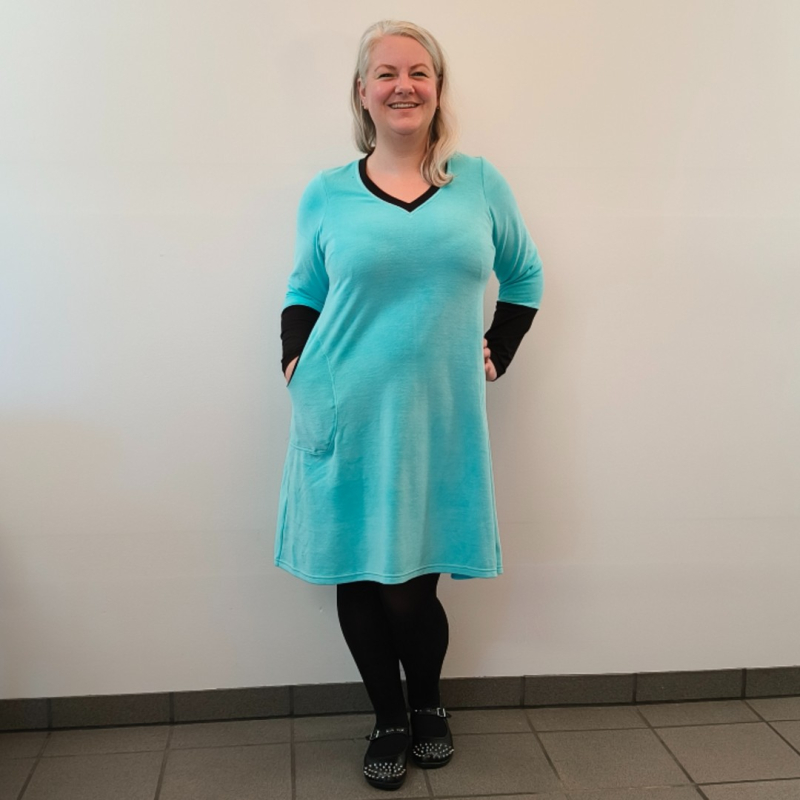Plus Size Kjole Tulla Ice Blue Velvet Blå  44