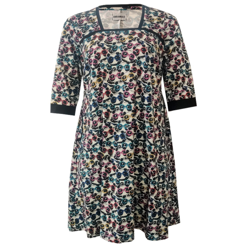 Plus Size Kjole Tokyo Cute Panda Hvid  44